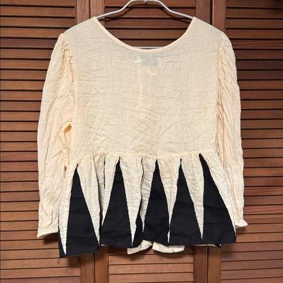 Rujuta Sheth Amira Top Black Appliqué Cream M - Picture 4 of 5